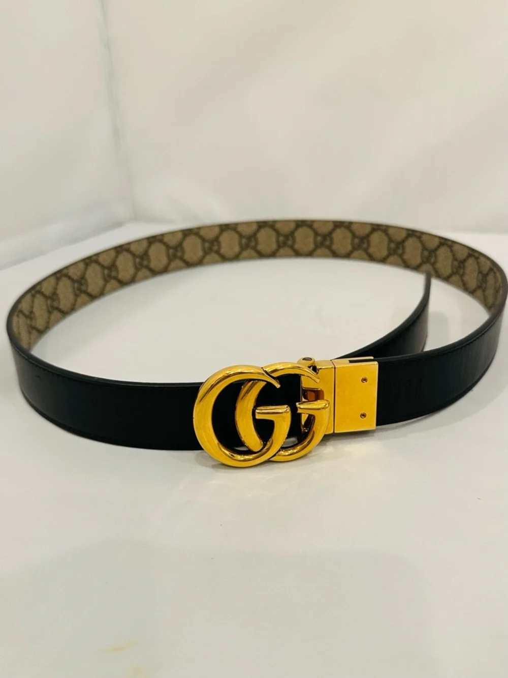 Gucci GG Monogram and Black Reversible Belt - Picture 4 of 4
